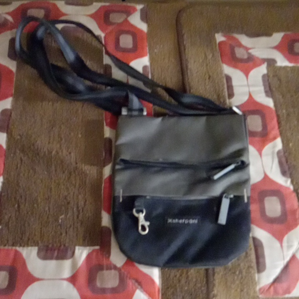 Sherpani pica mini crossbody